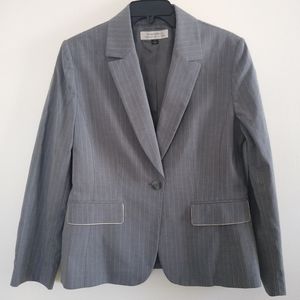 Tahari grey stripped coat